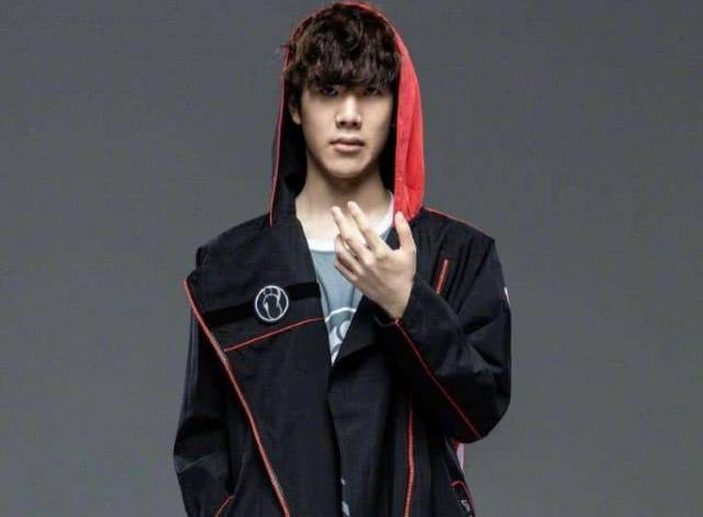 在篮球赛场 在篮球赛场