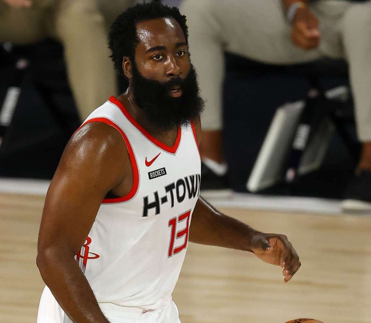 将继续在队 将继续在队