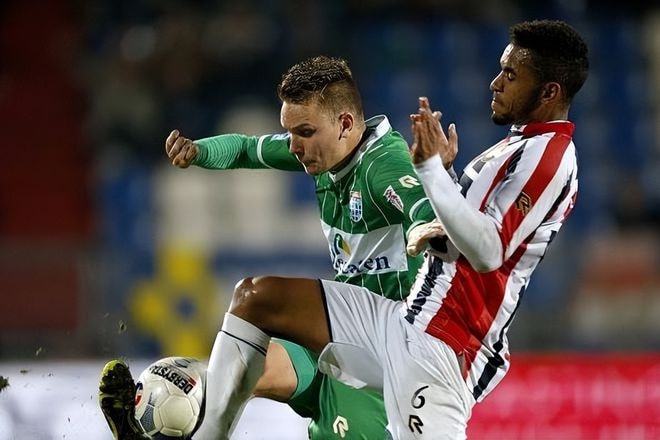 新疆队在乌 新疆队在乌