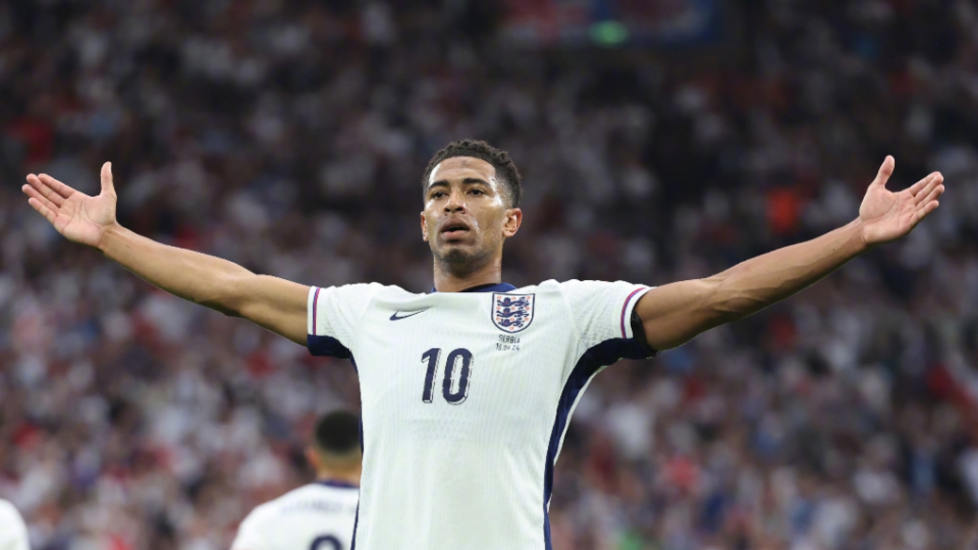 先后建功 先后建功